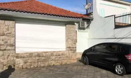 Casa térrea com mais de 300 m2 no bosque da saúde r$ 1.3 m