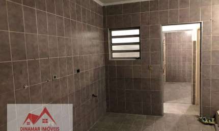 Casa Comercial ou residencial com 8 salas e 8 banheiros na Saúde.