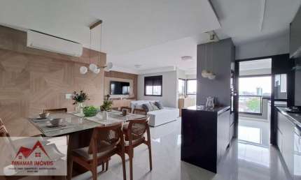 Apartamento a venda com 2 quatos, 2 banheiros e 1 vaga