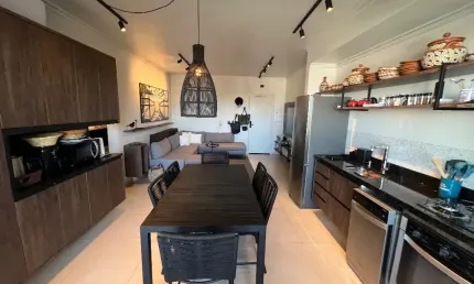 Apartamento à venda em ubatuba na praia do itagua vista livre para a rua e mobiliado