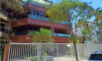 Cobertura a venda no Recreio 350m² - 3 quartos 2 suítes, sala 3 ambts, piscina e churrasqueira !