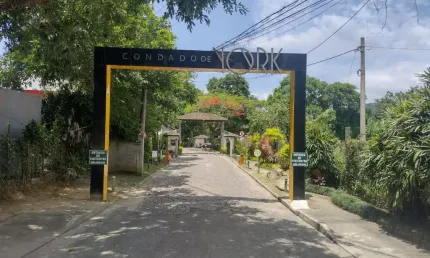 Vendo terrenos 100% legalizado pronto para construir em cond. clube no centro de vargem grande!