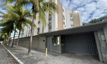 Apartamento com 3 quartos para alugar no Algodoal, Cabo Frio 