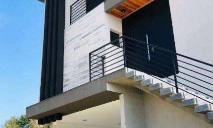 Casa com 4 dormitórios 4 suites à venda, 320 m² por R$ 1.980.000 - Recanto dos Eucaliptos - São José dos Campos/SP