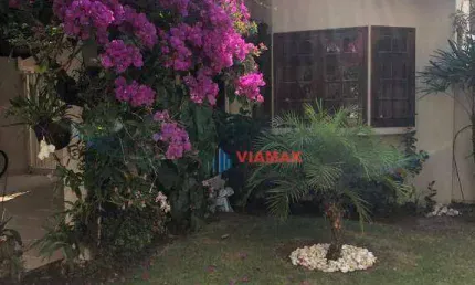 Casa à venda, 200 m² por R$ 1.700.000,00 - Urbanova - São José dos Campos/SP