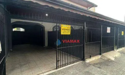 Sobrado numa excelente localização na Zona Sul de SJC