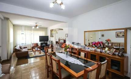Casa a venda com 3 Dorms 210m² - 2 banheiros - 2 vagas - Bairro Jardim da Saúde - São Paulo - SP