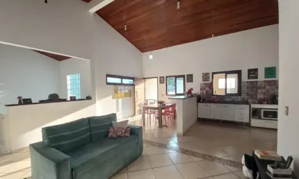 Sobrado à venda 5 Quartos 290m² no Bairro Santa Paula, em São Caetano do Sul.
