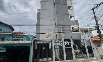 Apartamento à Venda na Vila Pedroso – 1 Dormitório, Quintal com Churrasqueira Privativa, Financia