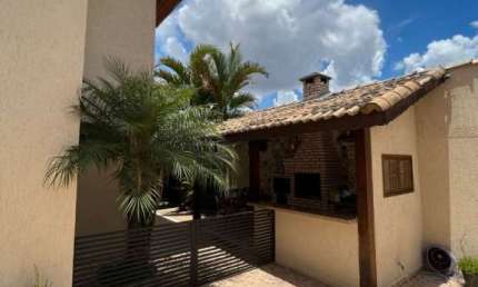 Sobrado à Venda na Vila Progresso – 3 Dormitórios, 4 Vagas, Acabamento de Alto Padrão