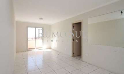 Apartamento com 3 quartos à venda na Rua Huitacá, 96, Jardim Marajoara, São Paulo por R$ 490.000