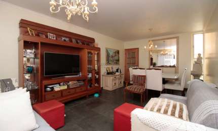 Casa com 3 quartos para alugar na Rua José Pedro da Silveira, 312, Jardim Bélgica, São Paulo por R$ 6.000