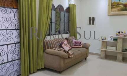 Casa com 3 quartos para alugar na Rua Jequitinhonha, 00, Campestre, Santo André por R$ 3.850