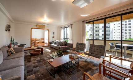Apartamento com 4 quartos à venda na Rua Lourenço de Almeida, 763, Vila Nova Conceição, São Paulo por R$ 12.500.000
