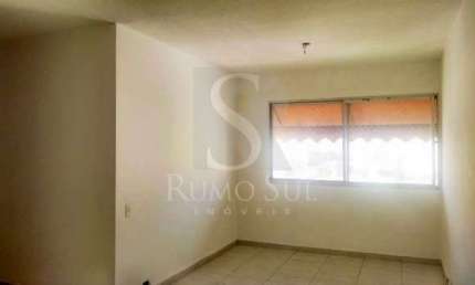 Apartamento com 3 quartos para alugar na Rua Sócrates, 625, Jardim Marajoara, São Paulo por R$ 3.000