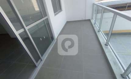 Apartamento primeira locação, 3 quartos, varanda e vaga junto ao metrô da São Francisco Xavier