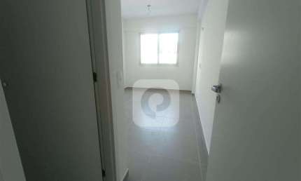 Apartamento primeira locação, 3 quartos, varanda e vaga junto ao metrô da São Francisco Xavier