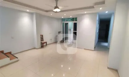 Andaraí. linda casa de 3 quartos e duas vagas totalmente modernizada com documentação perfeita