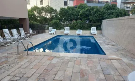 apartamento de 120m², 3 Qts com armários, sendo 1 suíte com varanda e vista livre para o Verde