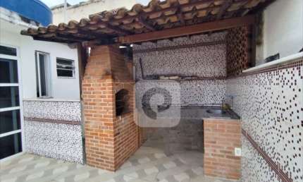 Casa de vila no melhor ponto de Vila Isabel, 3 quartos, vaga e terraço com Churrrasqueira