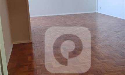 Aconchegante apartamento na Tijuca 3 quartos com vista livre com vaga.