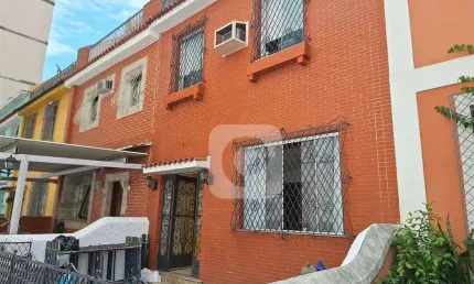Casa de vila tijuca 4 quartos na rua lúcio de mendonça