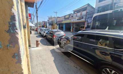 Loja ampla em São Cristóvão com alto potencial comercial!