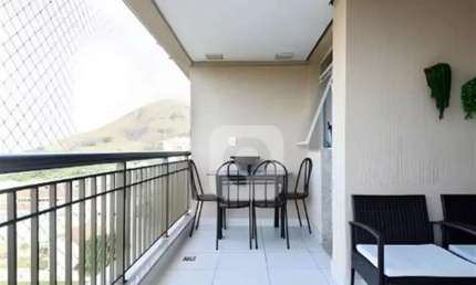 Apartamento 91 m² 2 quartos. Uma quadra do Recreio Shopping Recreio dos Banderantes