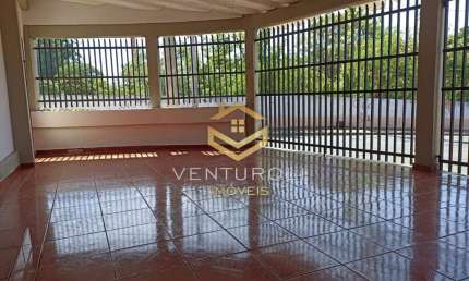 Casa com 3 Dormitórios à Venda na Vila São Francisco em Bauru