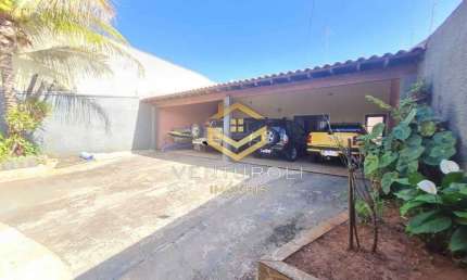 Casa com 3 quartos à venda na Vila Engler, Bauru 