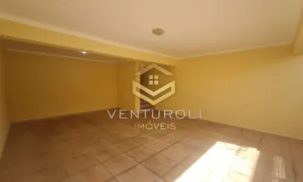 Residência Elegante com 3 Dormitórios, Suíte e Edícula com Churrasqueira