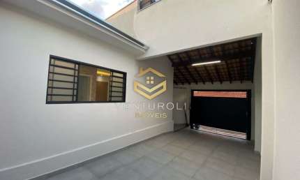 Casa Ampla e Moderna com 3 dormitórios sendo 2 suítes!