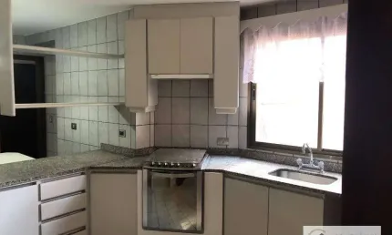 Apartamento com 4 dormitórios à venda, 171 m² por R$ 770.000,00 - Centro - Londrina/PR