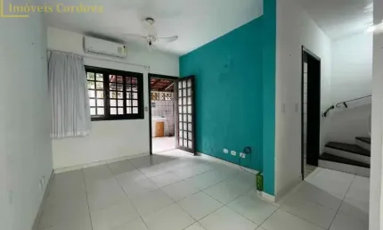 Casa com 2 quartos à venda no Centro, Bertioga , 80 m2 por R$ 400.000