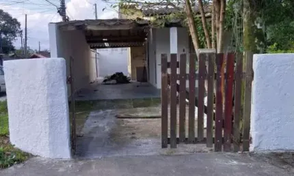 Casa com 2 quartos à venda no Centro, Bertioga , 197 m2 por R$ 550.000
