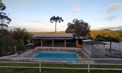 Chácara / sítio com 4 quartos à venda no Cocuera, Mogi das Cruzes , 160 m2 por R$ 680.000
