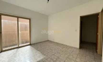 Apartamento em frente ao Muffato Max Atacadista, com 02 dormitórios, 01 vaga e portaria 24 horas com lazer.
