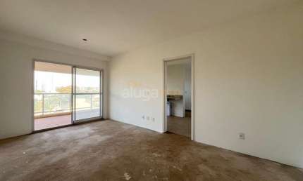 Apartamento no condomínio Green Home com 3 suítes e 2 vagas na Avenida JK.