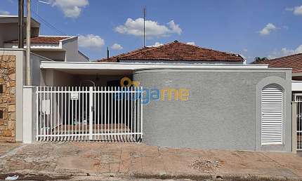 Casa de 3 dormitórios sendo 1 suíte no Bairro São Francisco