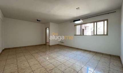 Apartamento com 04 dormitórios (01 suíte) na Vila Redentora, com elevador e 156 m².