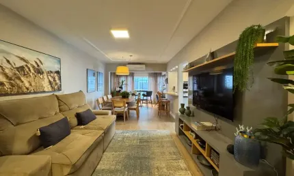 ️ Apartamento reformado e mobiliado – Quadra mar em Balneário Camboriú