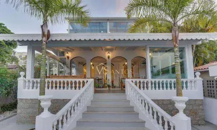 Pousada à venda, 400 m² por R$ 7.500.000,00 - Canasvieiras - Florianópolis/SC