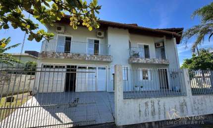 Casa com 4 dormitórios à venda, 200 m² por R$ 1.600.000,00 - Daniela - Florianópolis/SC