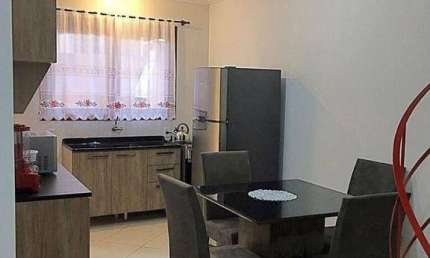 Casa Duplex à Venda nos Ingleses – Mobiliada, com Suíte e Churrasqueira