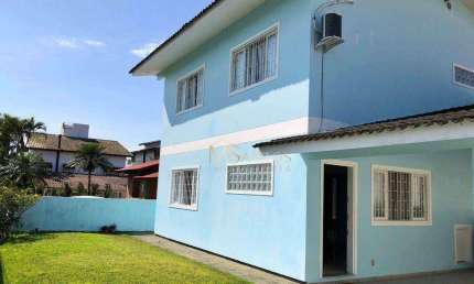 Casa com 6 dormitórios à venda, 216 m² por R$ 1.380.000,00 - Daniela - Florianópolis/SC
