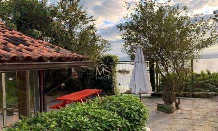 Casa à venda, 240 m² por R$ 4.200.000,00 - Sambaqui - Florianópolis/SC