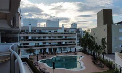 Apartamento com 2 dormitórios à venda, 74 m² por R$ 1.550.000,00 - Jurerê - Florianópolis/SC