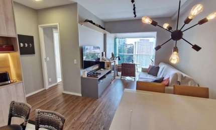 Confortável apartamento tipo para venda com 2 quartos, sendo 2 suítes, 64m²