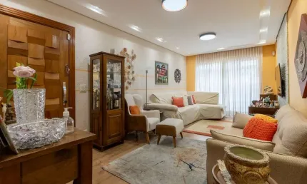 Funcional casa tipo para venda em Parque Jabaquara com 3 quartos, sendo 3 suítes, 177m²