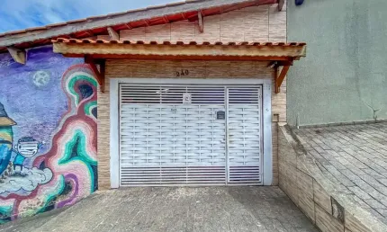 Sensacional casa tipo para venda com 2 quartos, 50m²